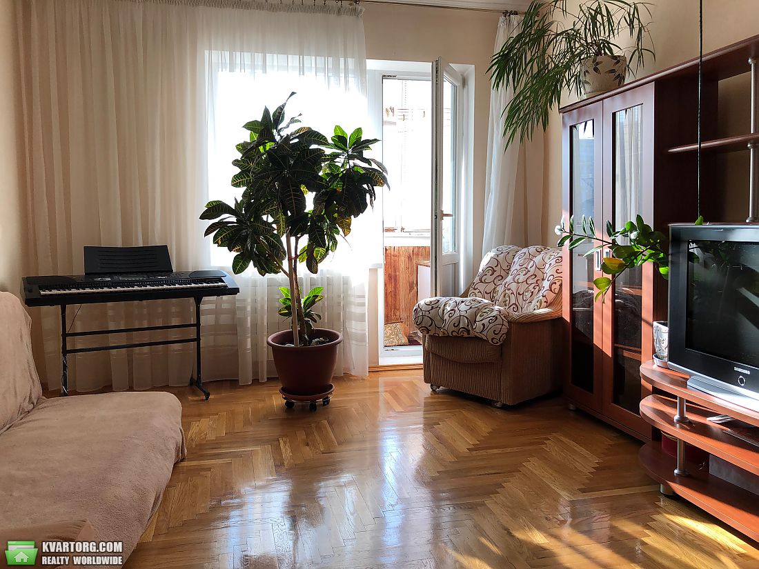Sell 2-room apartment. Киев,  Бальзака — photo 2