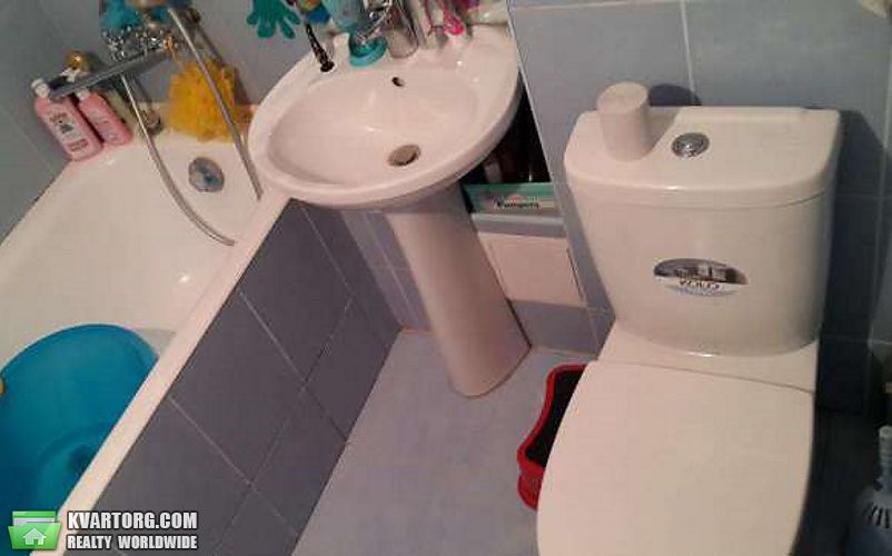 Sell 3-room apartment. Киев,  Комарова — photo 2