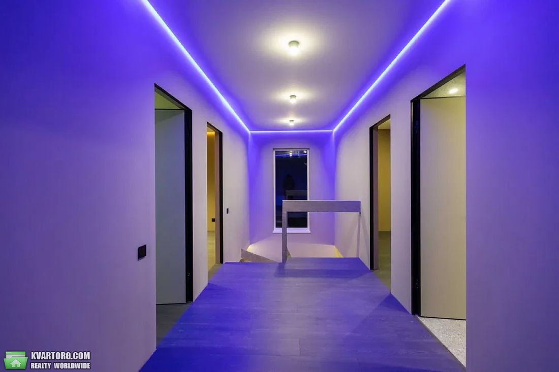 Sell house. Киев,  Малоземельная — photo 8