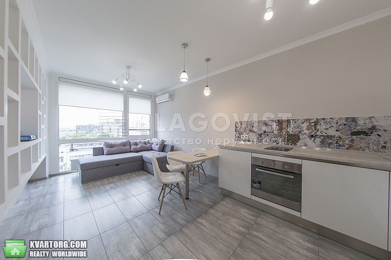 Rent out 1-room apartment. Киев,  Златоустовская — photo 1