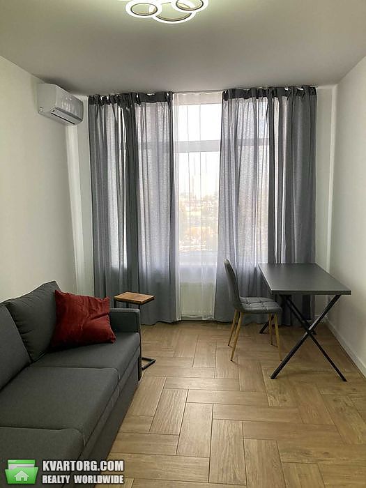 Rent out 2-room apartment. Киев, Сверстюка — photo 6
