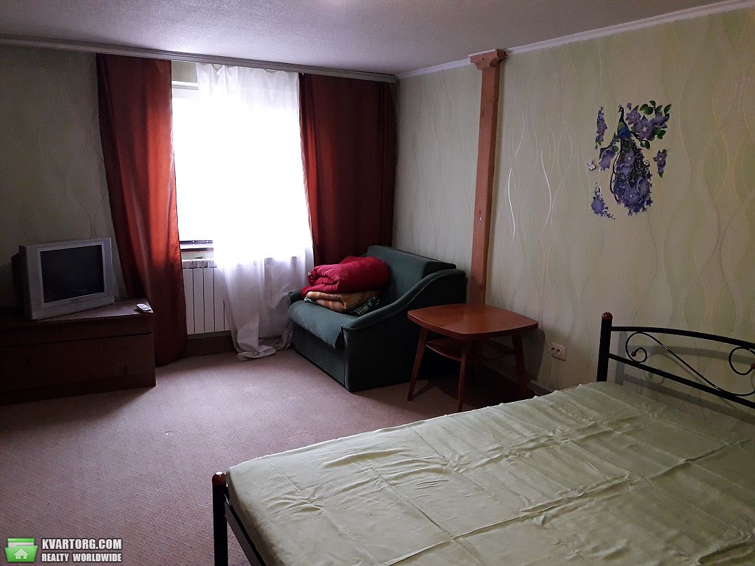 Rent out house. Киев,  Садовая — photo 4