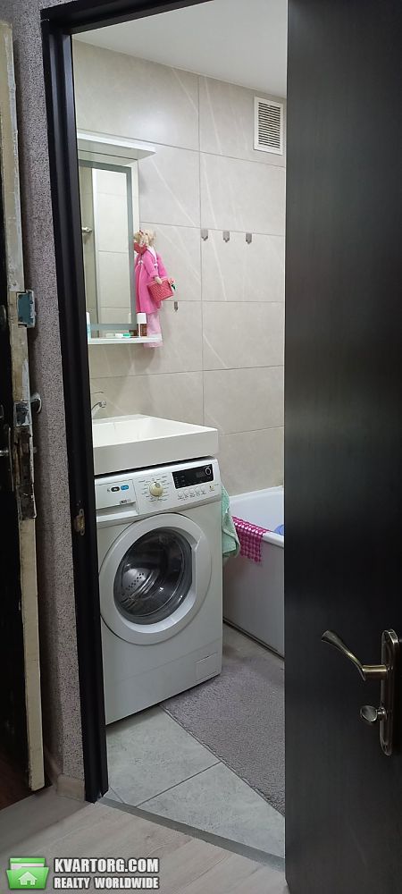 Sell 3-room apartment. Киев,  Курчатова — photo 1