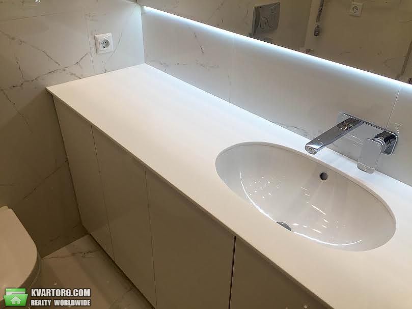 Sell 3-room apartment. Киев,  Драгомирова — photo 6
