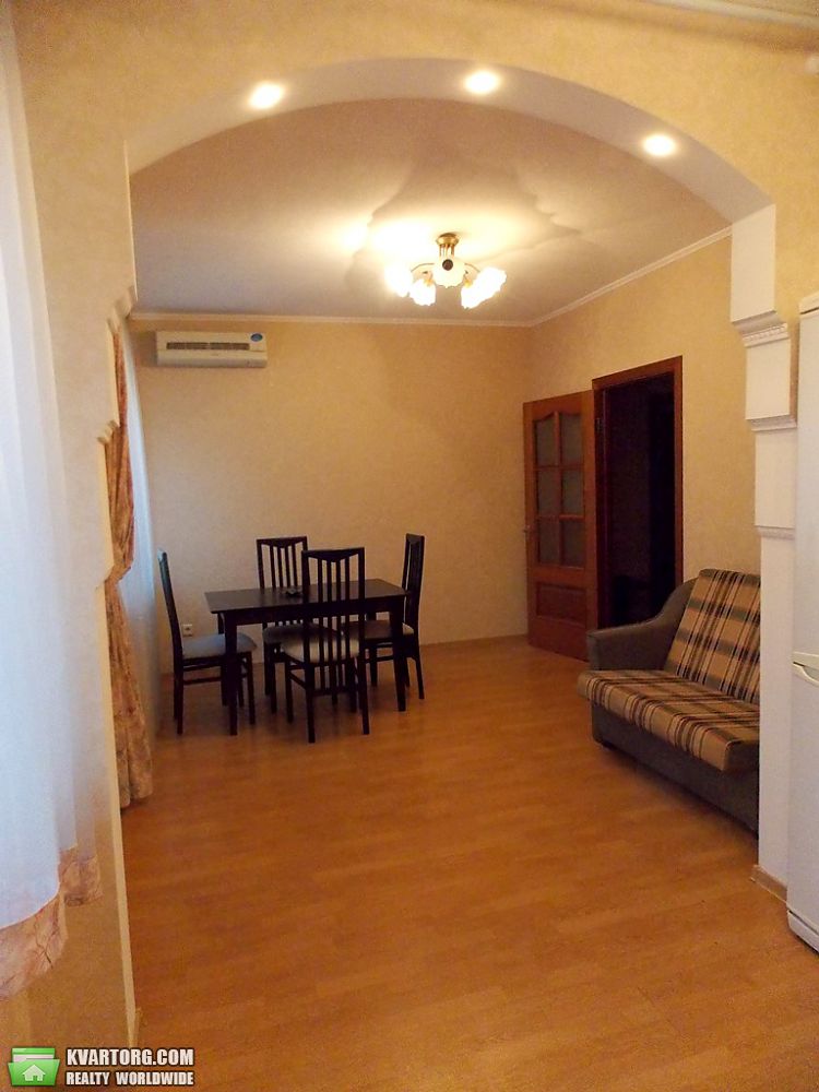 Rent out 3-room apartment. Киев, Генерала Алмазова — photo 7