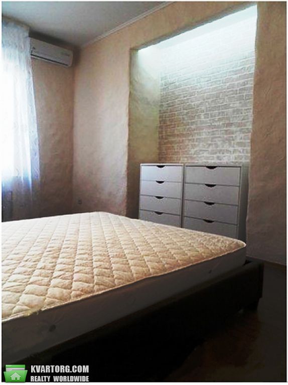Sell 2-room apartment. Киев,  Дмитриевская — photo 1