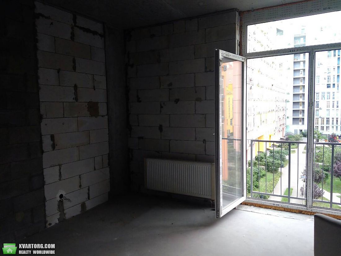 Sell 3-room apartment. Киев, Регенераторная — photo 1