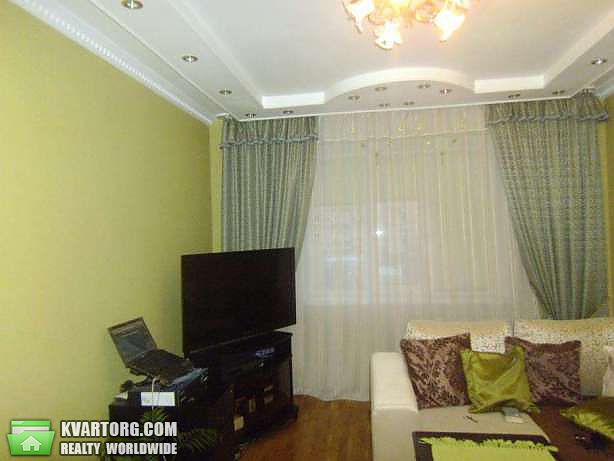 Sell 3-room apartment. Киев,  Милославская — photo 1