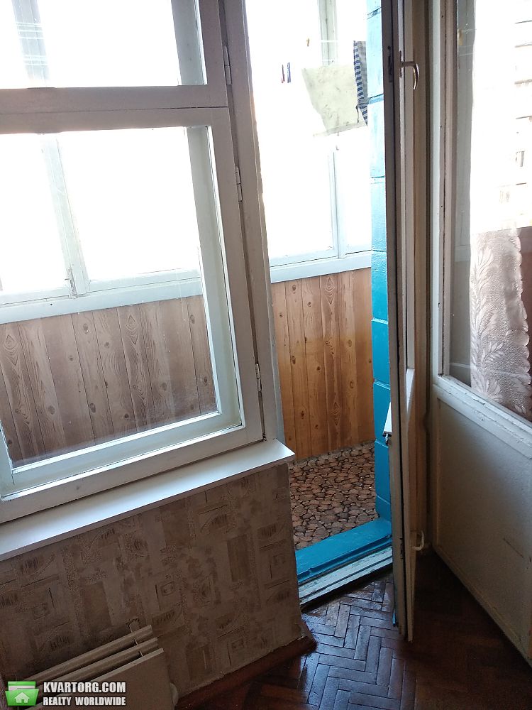 Rent out 1-room apartment. Киев,  Харьковское шоссе — photo 4