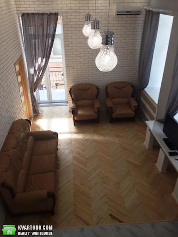 Rent out 2-room apartment. Киев,  Михайловская — photo 6
