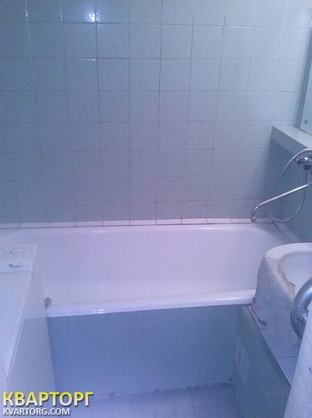 Sell 2-room apartment. Киев, Искровская — photo 3
