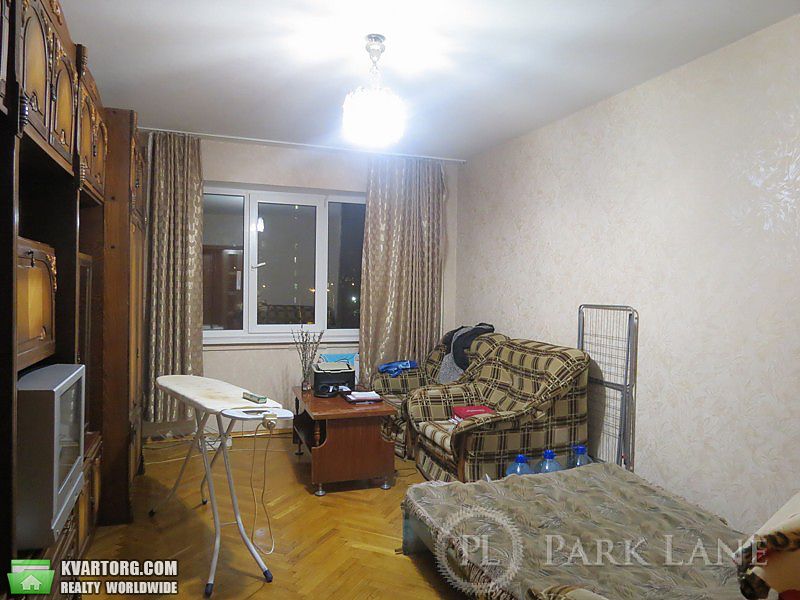 Sell 3-room apartment. Киев,  Гайдай — photo 4