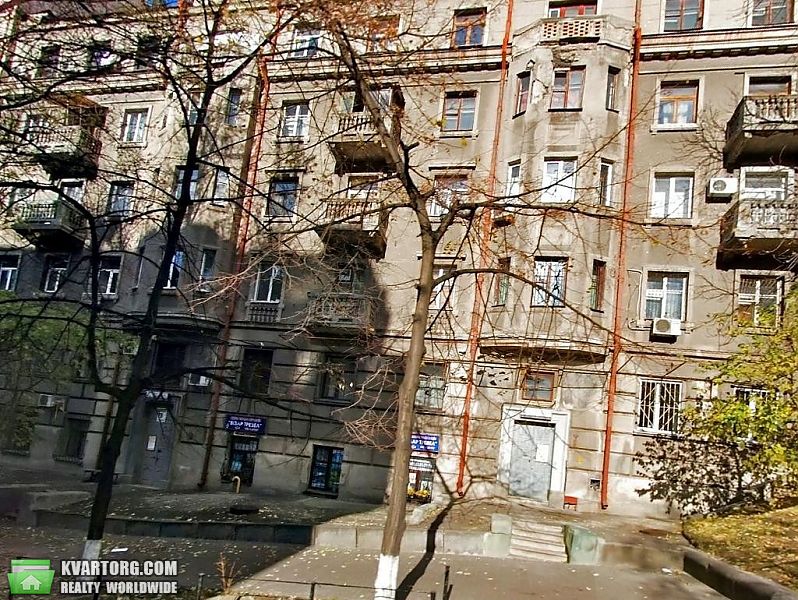 Sell 3-room apartment. Киев,  Богдана Хмельницкого — photo 1