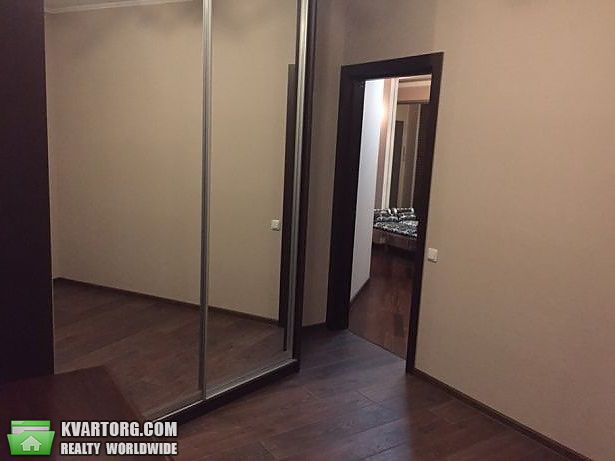 Rent out 3-room apartment. Киев,  Юрковская — photo 6