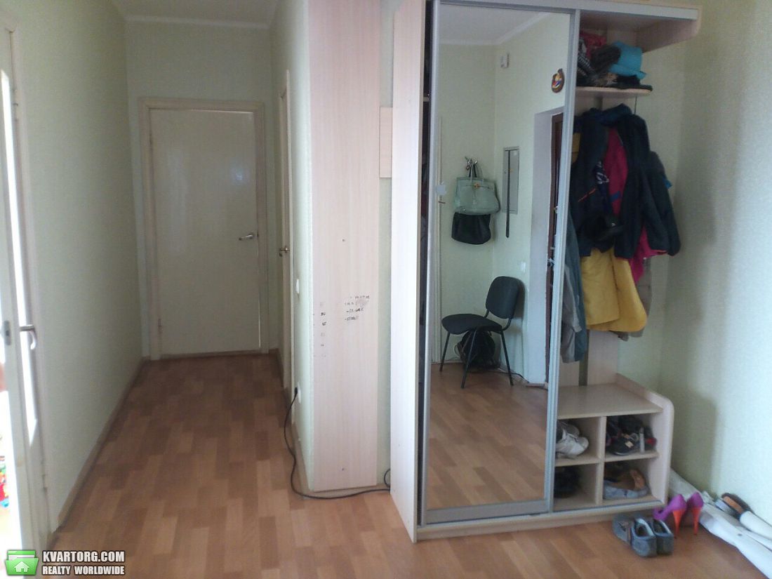 Sell 2-room apartment. Киев,  Градинская — photo 3
