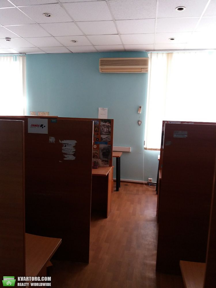 Sell office. Киев,  Верховного Совета бул — photo 2