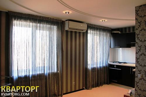 Sell 3-room apartment. Одесса, Французский бульвар — photo 1