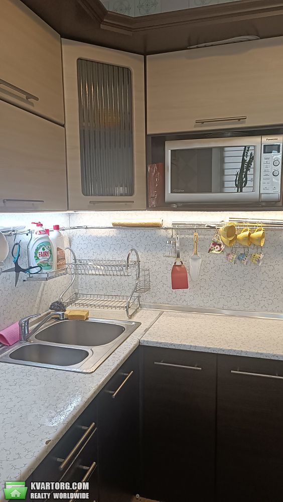 Rent out 2-room apartment. Киев,  Радужная — photo 7
