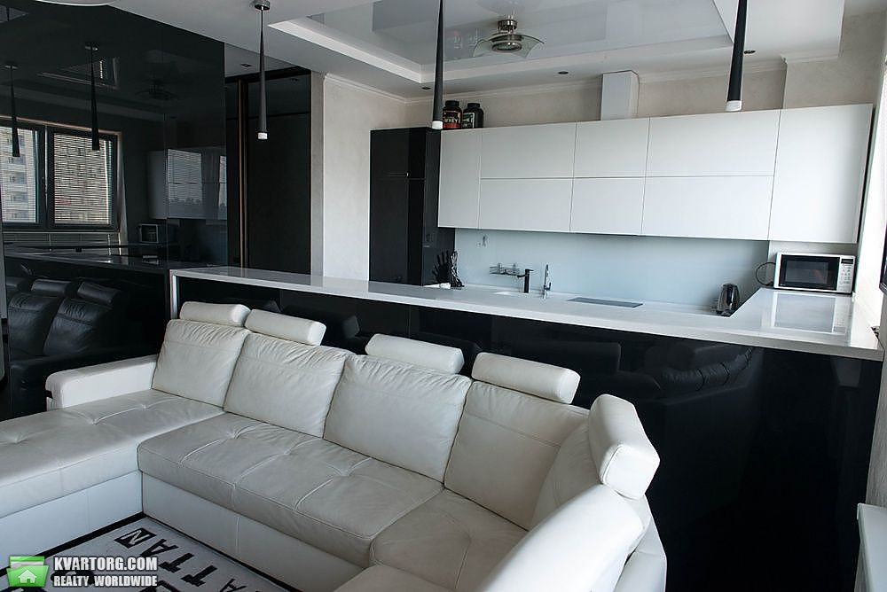 Sell 2-room apartment. Киев,  Оболонская наб — photo 1