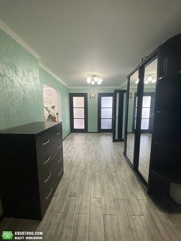Sell 3-room apartment. Киев, Радунская — photo 8