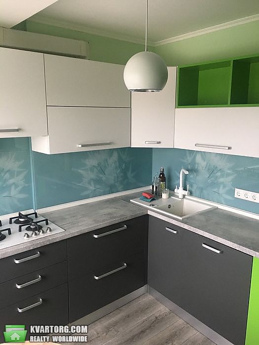 Sell 2-room apartment. Киев, Лобановского — photo 1