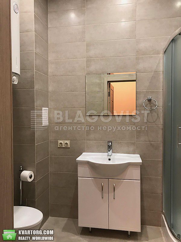 Rent out 1-room apartment. Киев, кристеров родини — photo 8