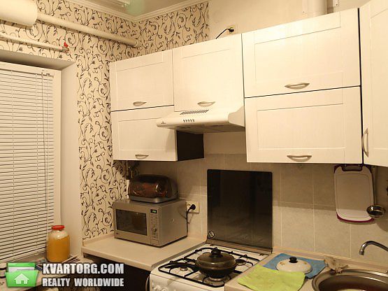 Sell 2-room apartment. Киев, Курская — photo 1