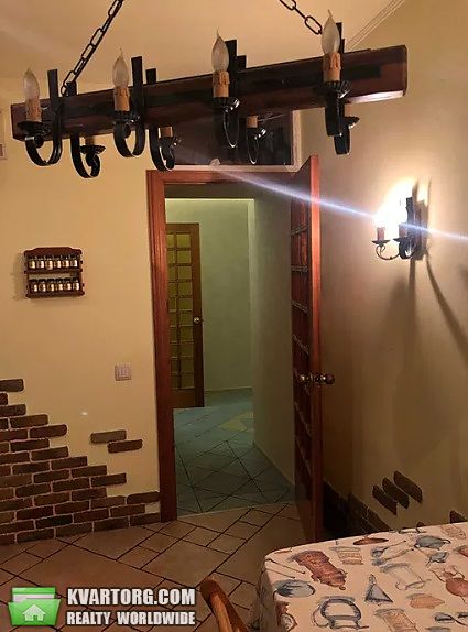 Sell 2-room apartment. Киев,  Автозаводская — photo 2