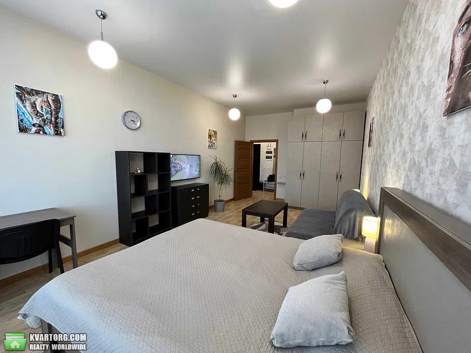 Rent out 1-room apartment. Киев, Коновальца — photo 2