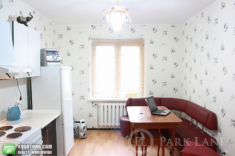 Sell 3-room apartment. Киев, Урловская — photo 1