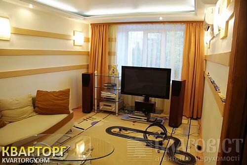Sell 3-room apartment. Киев, Лукьяновская — photo 2