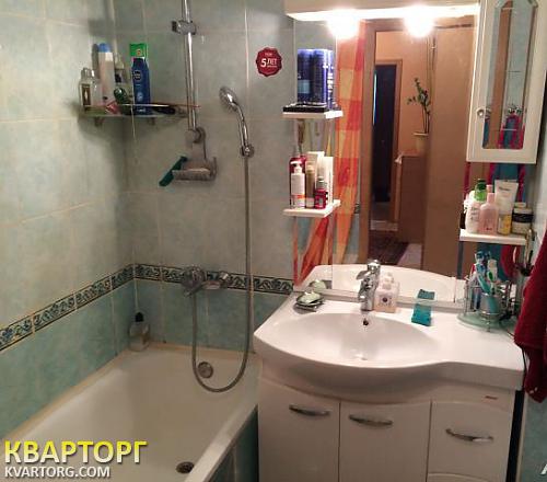 Sell 2-room apartment. Киев,  Соломенская — photo 1