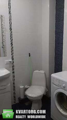 Rent out 2-room apartment. Киев,  Комарова — photo 7