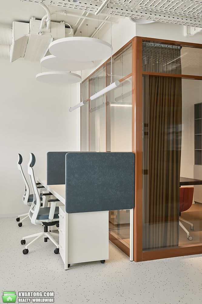 Rent out office. Киев,  Кловский спуск — photo 2