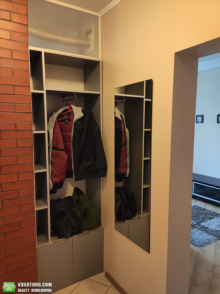 Rent out 2-room apartment. Киев,  Шевченко бул — photo 10