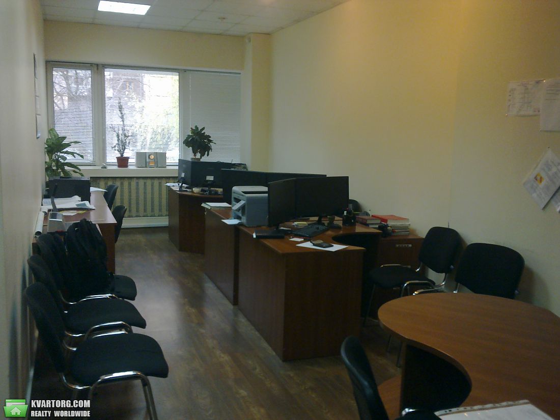 Rent out office. Киев, Черновола — photo 3