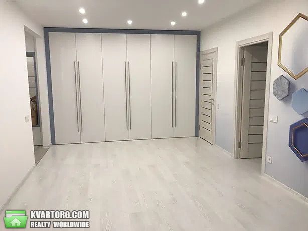 Rent out 2-room apartment. Днепропетровск,  Жуковского — photo 5