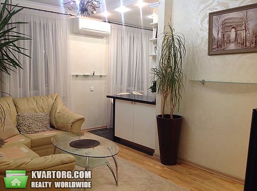 Sell 3-room apartment. Киев, Щорса — photo 4