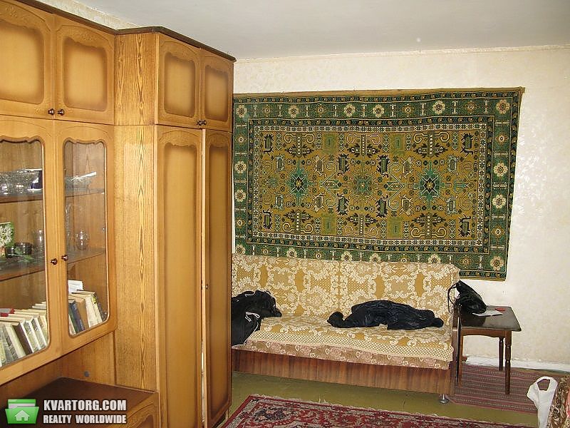 Sell 1-room apartment. Киев,  Миропольская — photo 2