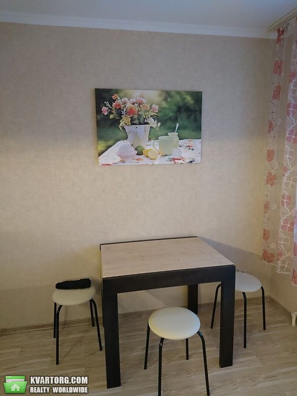 Rent out 1-room apartment. Киев,  Оболонский пр — photo 4