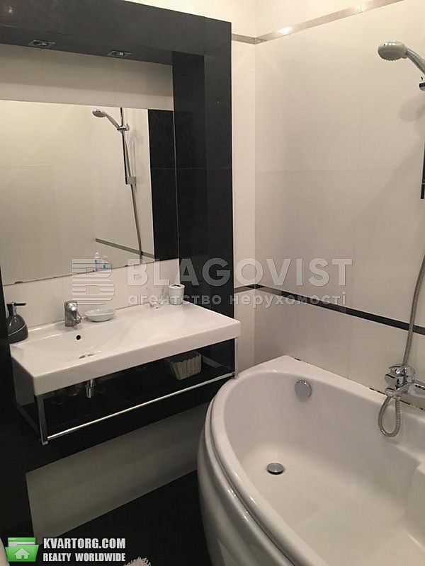 Rent out 2-room apartment. Киев,  Большая Китаевская — photo 8