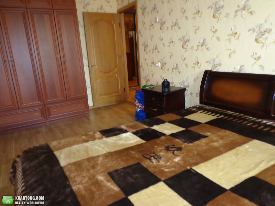 Sell 3-room apartment. Киев,  Порика — photo 1