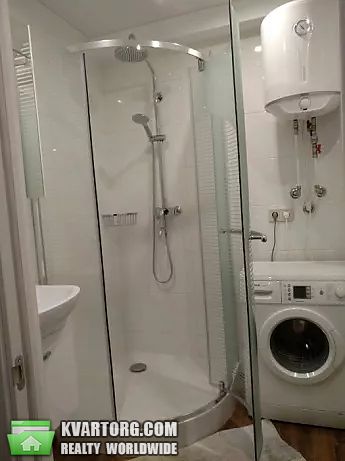 Rent out 3-room apartment. Киев,  Энтузиастов — photo 4