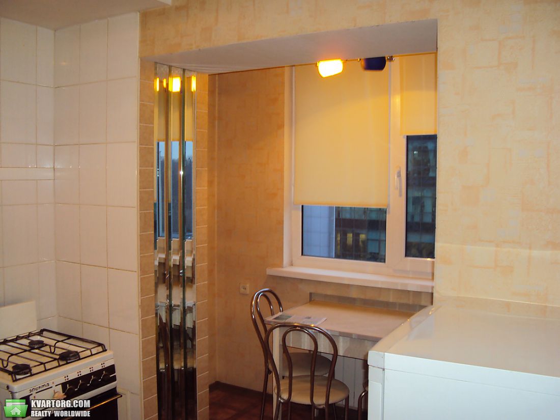 Sell 1-room apartment. Киев, Соломенская — photo 4