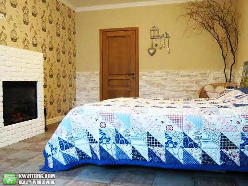 Rent out 4-room apartment. Киев,  Ломоносова — photo 4