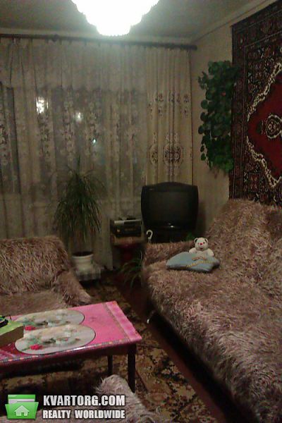 Sell 2-room apartment. Киев, Российская — photo 1