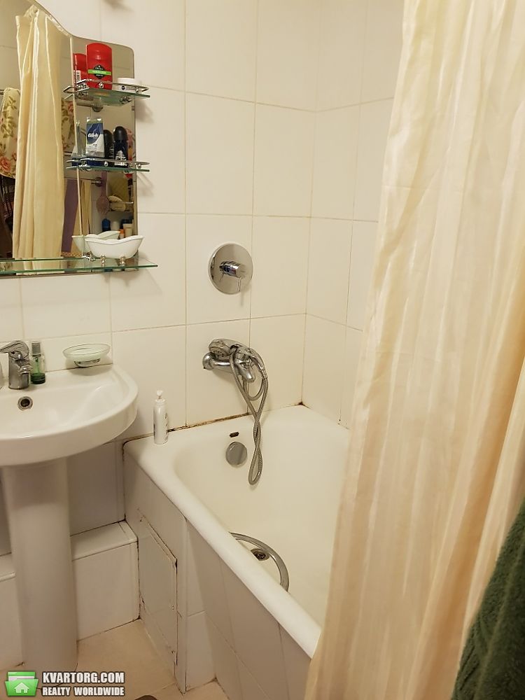 Sell 2-room apartment. Днепропетровск, К.Маркса пр. — photo 6