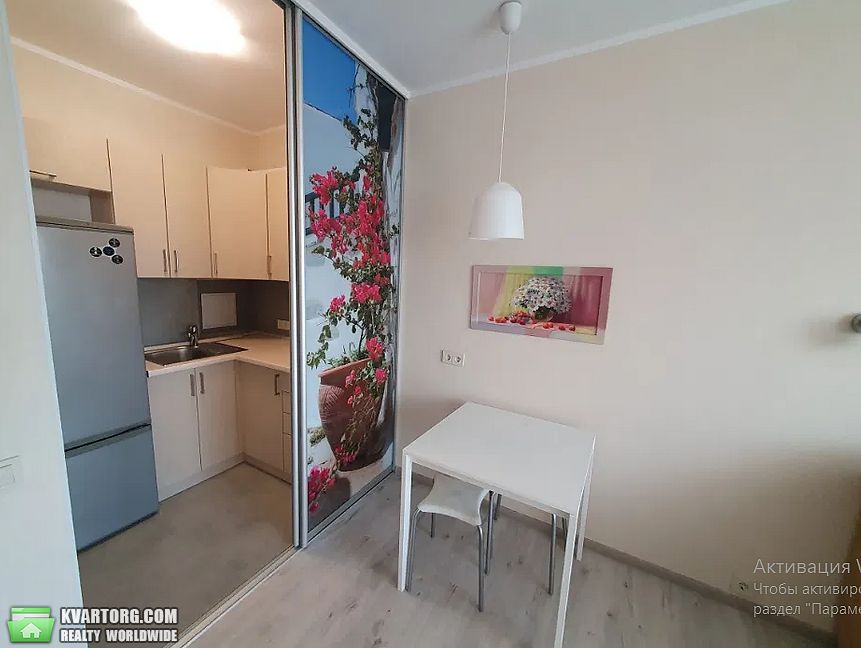 Rent out 2-room apartment. Киев, пр-т Правды — photo 5