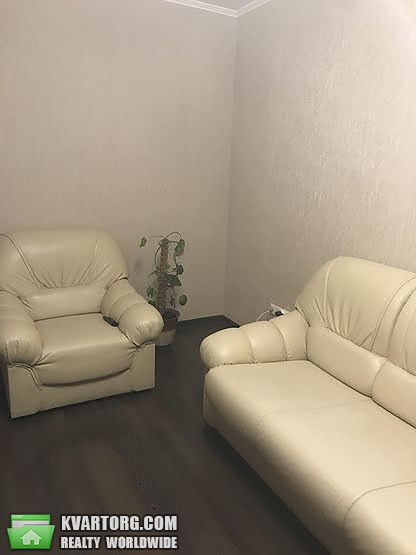 Sell 3-room apartment. Киев,  Островского — photo 3
