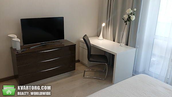 Rent out 2-room apartment. Киев,  Демиевская — photo 3